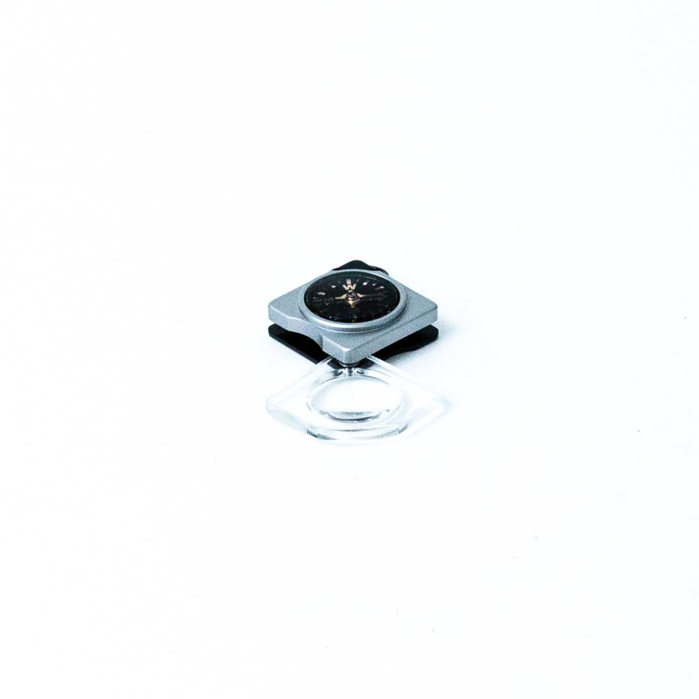BOUSSOLE DE POCHE AVEC LOUPE