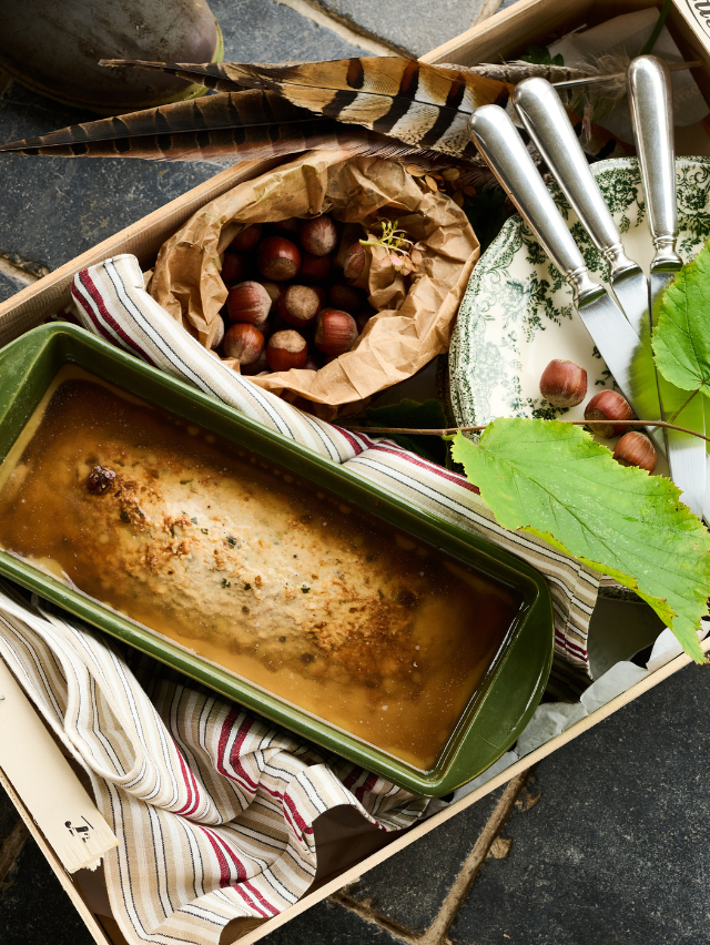 Terrine de faisan aux noisettes et au cognac